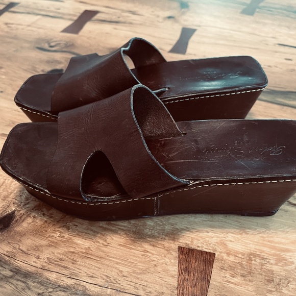 ROBERT CLERGERIE PARIS Women's Brown LEATHER platform slides  orig $540 US 6.5 - Picture 9 of 10
